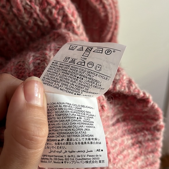 NWOT Old Navy Sweater - Picture 5 of 8